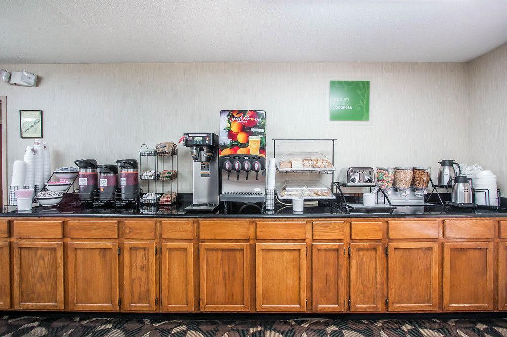 Spark By Hilton At Opryland 3*