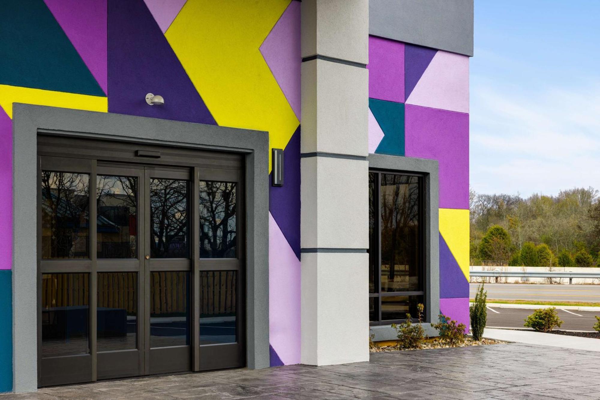 Spark By Hilton At Opryland Hotel